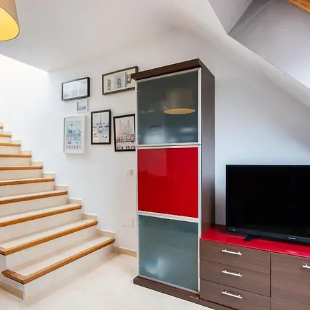 Apartment Penthouse Grand Terrace By Ghr